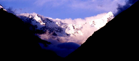 'Cima Veronica' - Der Eisriese am Inca-Trail