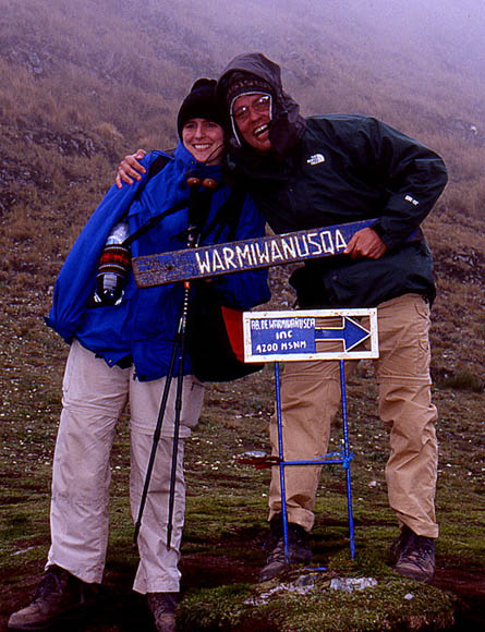 Auf der Passhöhe im Nebel, 4200m