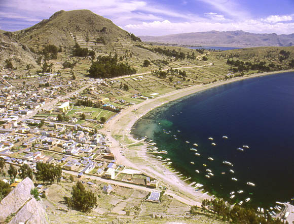 Das rtchen Copacaban am Titicacasee in Bolivien, 3850m