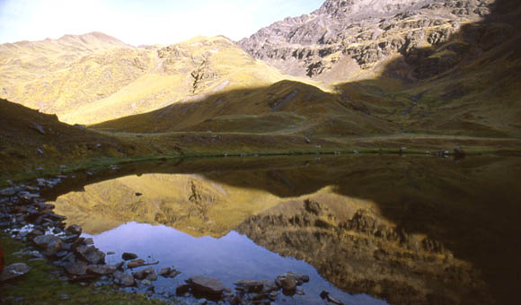 Das 1. Tagesziel - Die Laguna Illampu, 4300m